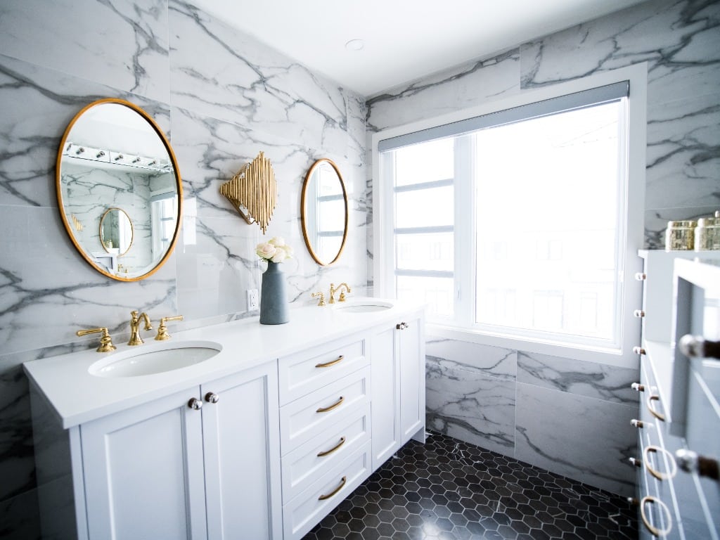 Ensuring Your Custom Bathroom Cabinets Are Built To The Best Design